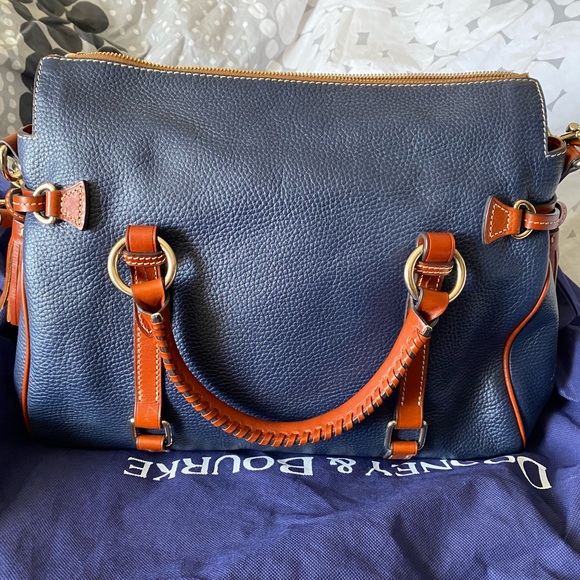 Dooney & Bourke pebble grain satchel - Picture 2 of 4
